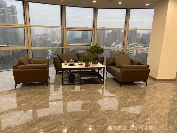 日照瑞弘嘉信息技术公司办公环境